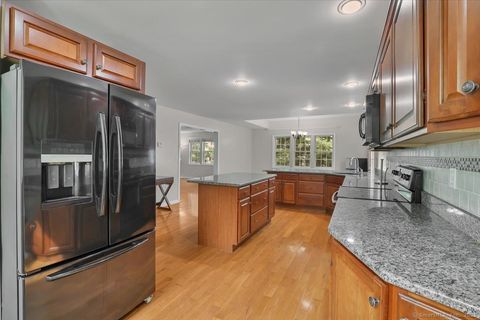 Tiny photo for 2 Pequot Square #2, Mansfield, CT 06250 (MLS # 24130597)