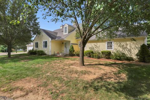 2 Pequot Square 2 Mansfield CT 06250