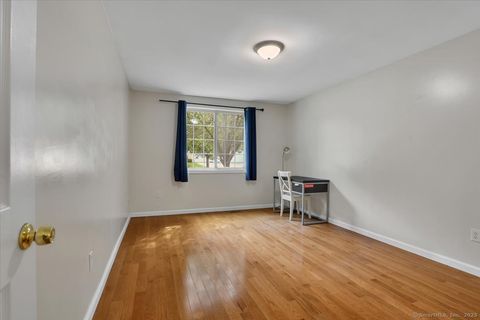 Tiny photo for 2 Pequot Square #2, Mansfield, CT 06250 (MLS # 24130597)