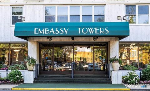 Photo of 2625 Park Avenue #14J, Bridgeport, CT 06604 (MLS # 24158564)