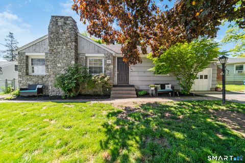 Photo of 113 Marconi Avenue, Bristol, CT 06010 (MLS # 24154769)