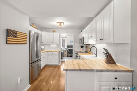 Tiny photo for 13 Lower Commons #13, Woodbury, CT 06798 (MLS # 24153504)