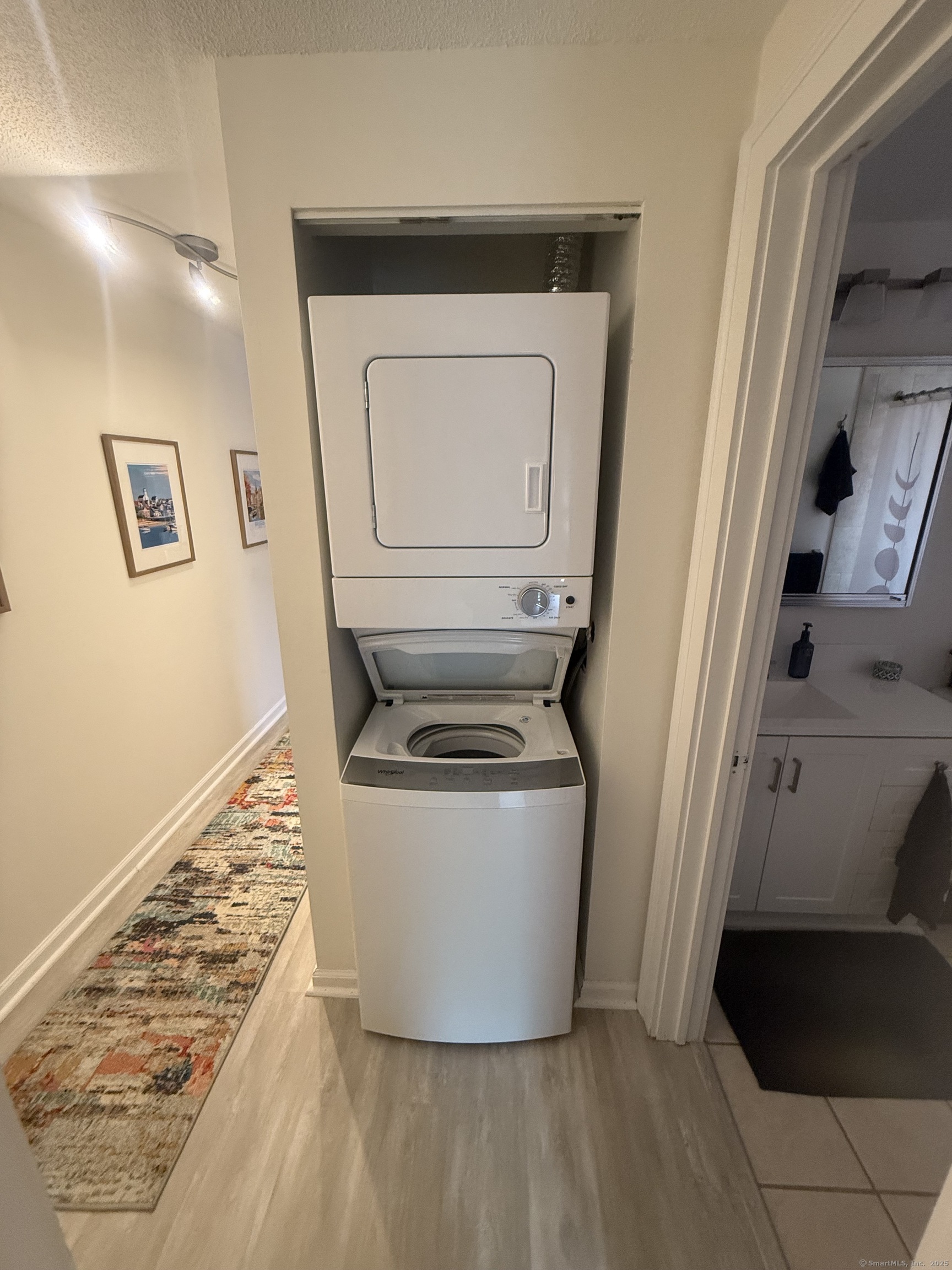16 Essex Street #5D, Hartford, Connecticut image 16