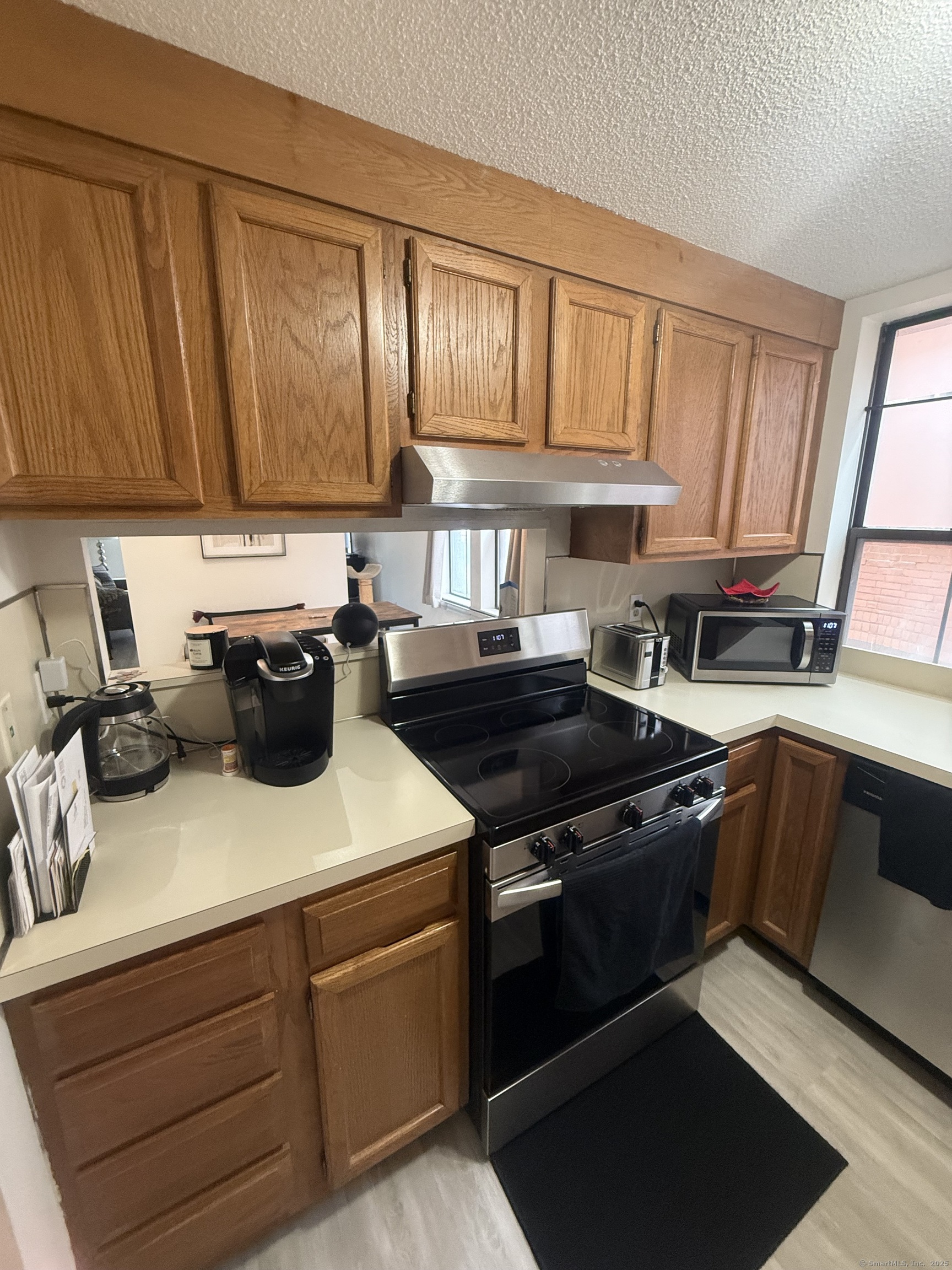 16 Essex Street #5D, Hartford, Connecticut image 15