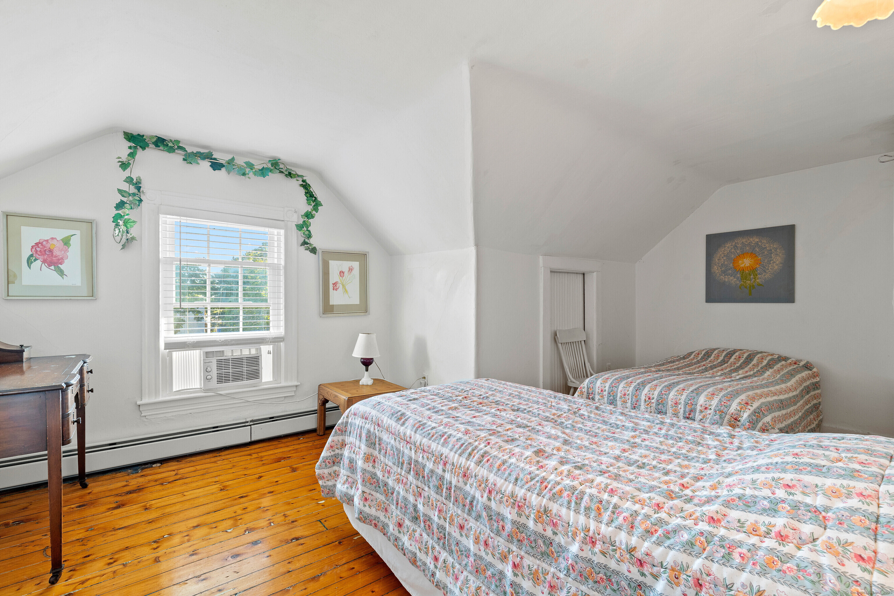 218 N Water Street, Stonington, Connecticut image 29