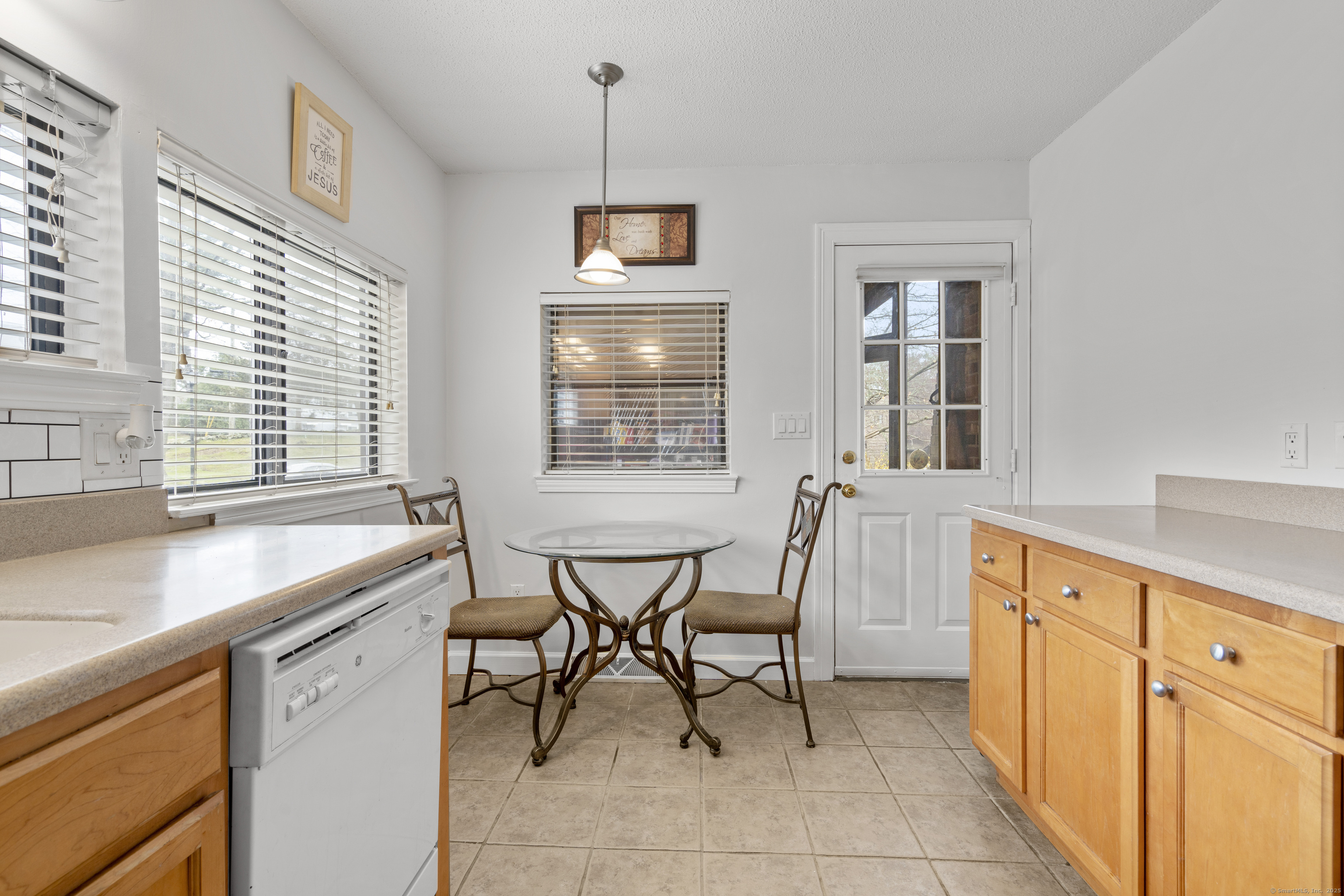 230 Thompson Street #301, East Haven, Connecticut image 7