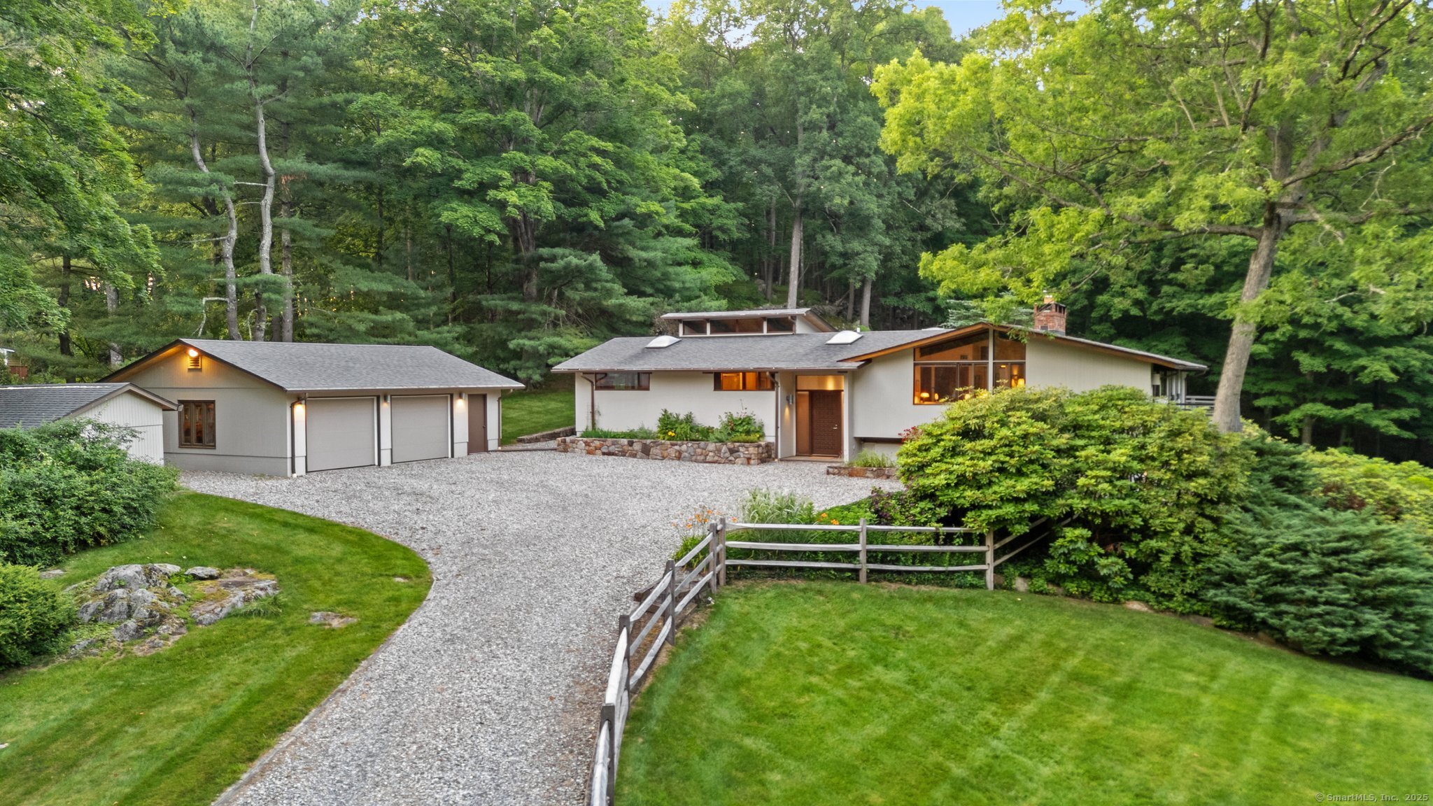 35 Diamond Hill Road