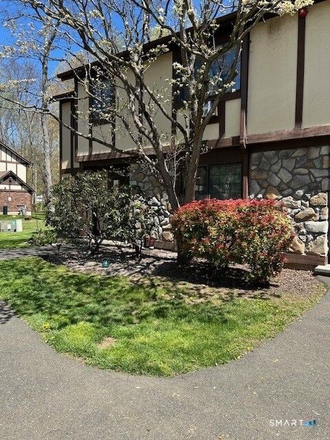 Photo of 454 Swanson Crescent #454, Milford, CT 06461 (MLS # 24169905)