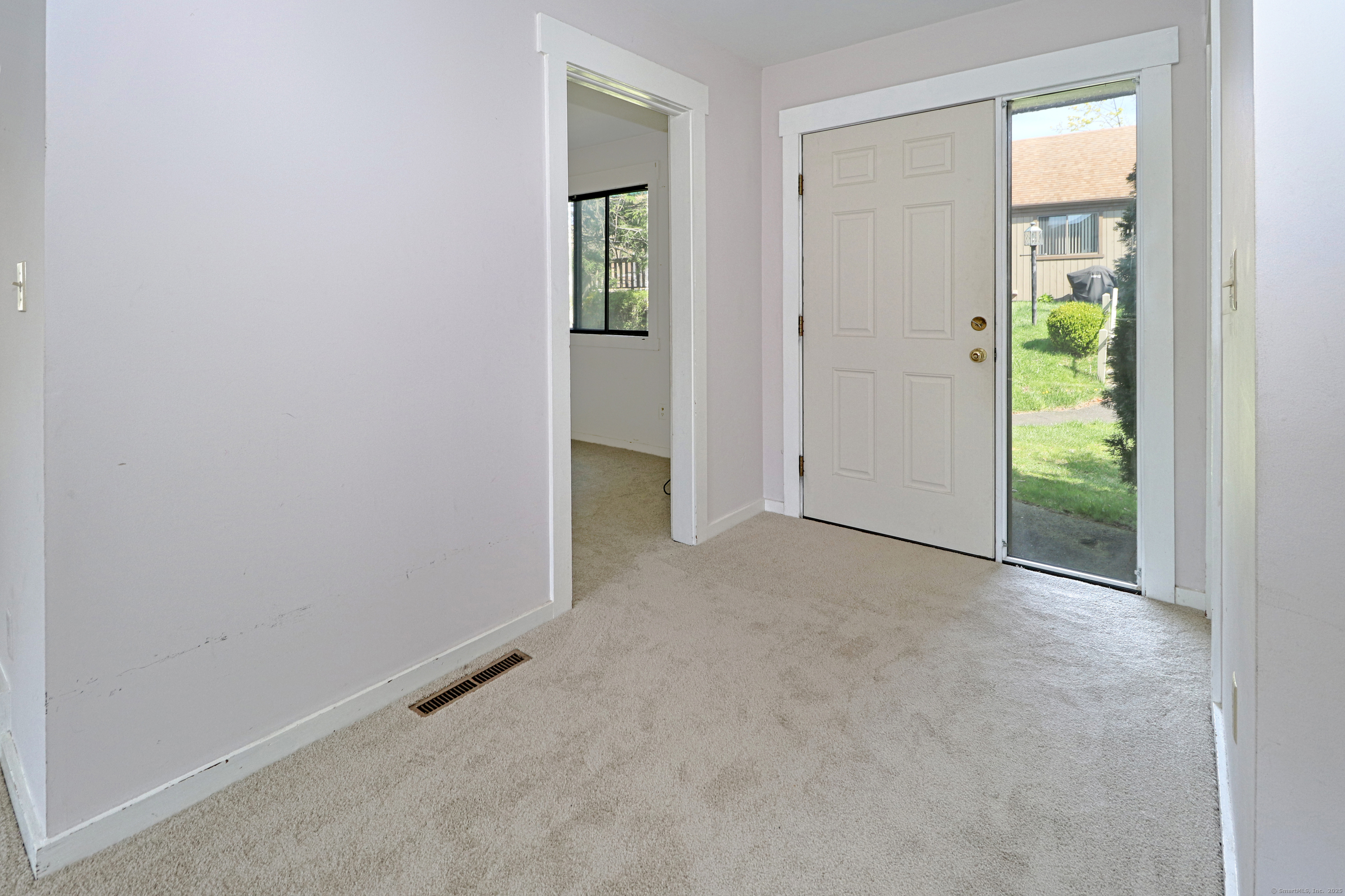 607 Cherokee Lane #A, Stratford, Connecticut image 5