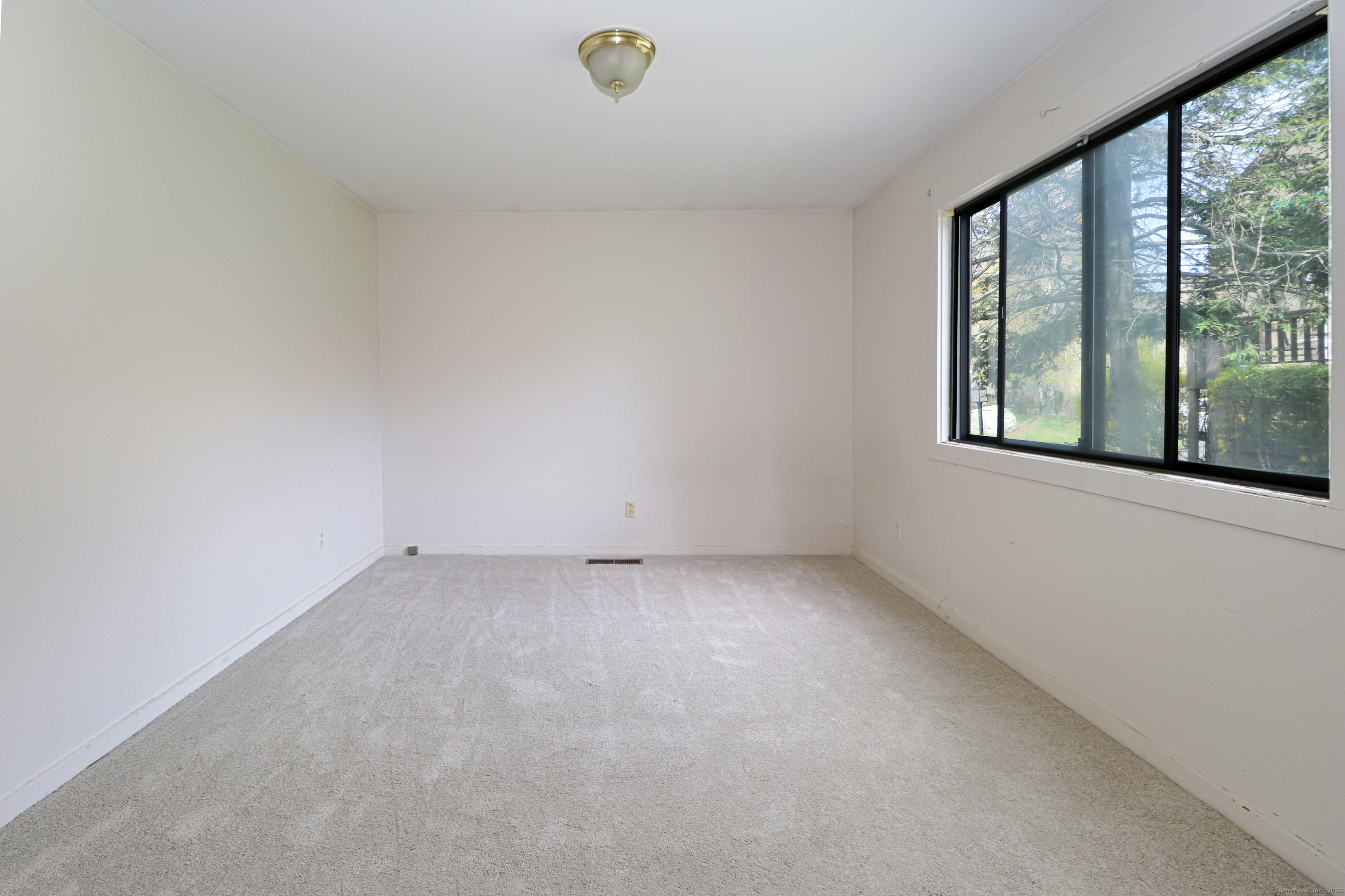 607 Cherokee Lane #A, Stratford, Connecticut image 17