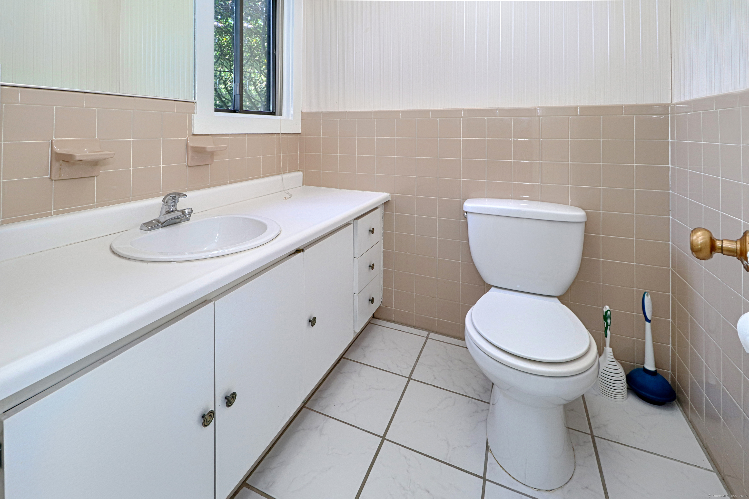 607 Cherokee Lane #A, Stratford, Connecticut image 19
