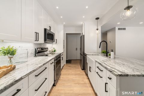 335 Heritage Village B Southbury CT 06488