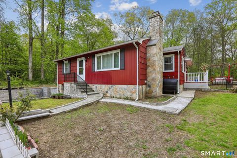 Photo of 286 Moose Hill Road, Monroe, CT 06468 (MLS # 24175338)