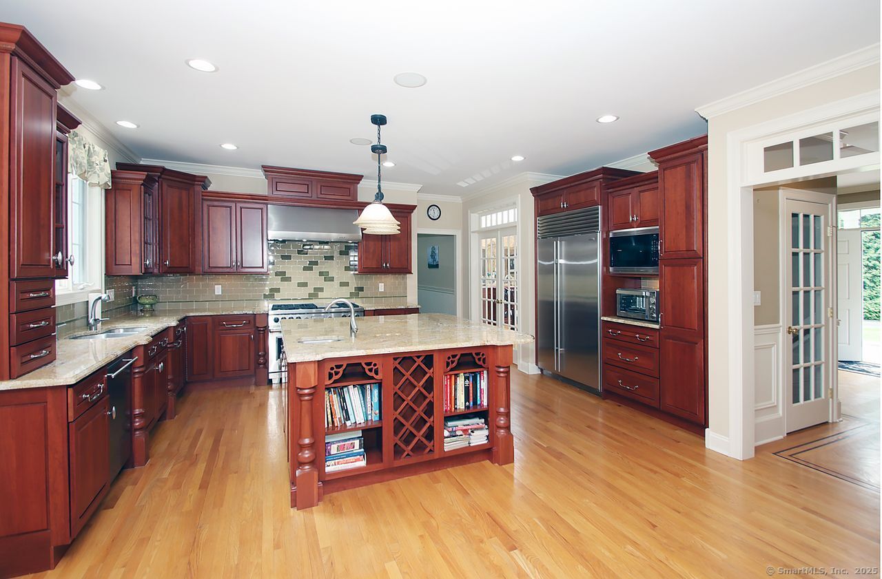 45 Edwin Court, Guilford, Connecticut image 5