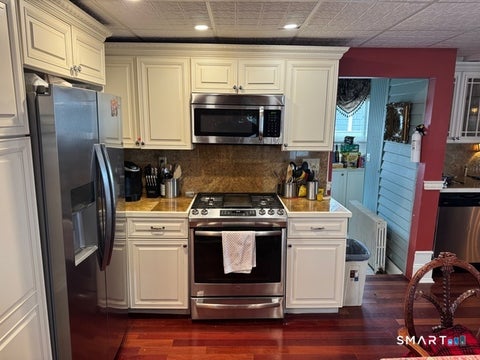 Tiny photo for 3 Crescent Bluff Avenue, Branford, CT 06405 (MLS # 24189478)
