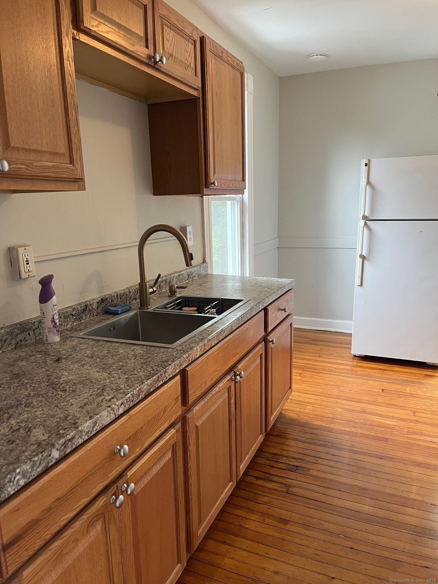 99 North Whittlesey Avenue