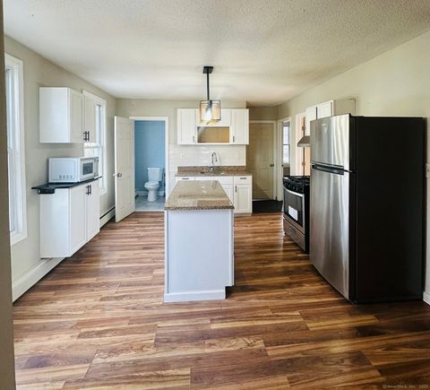 Photo of 355 Greenwich Avenue #2, New Haven, CT 06519 (MLS # 24134666)
