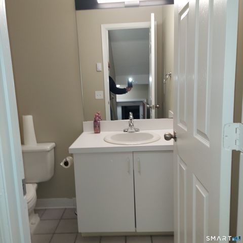 Tiny photo for 925 Oronoke Road #100B, Waterbury, CT 06708 (MLS # 24157995)