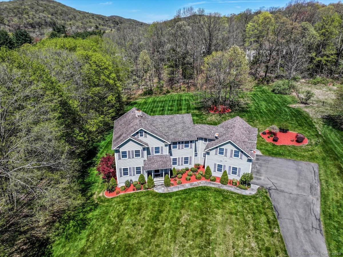 6 E Starrs Plain Road, Danbury, Connecticut image 34