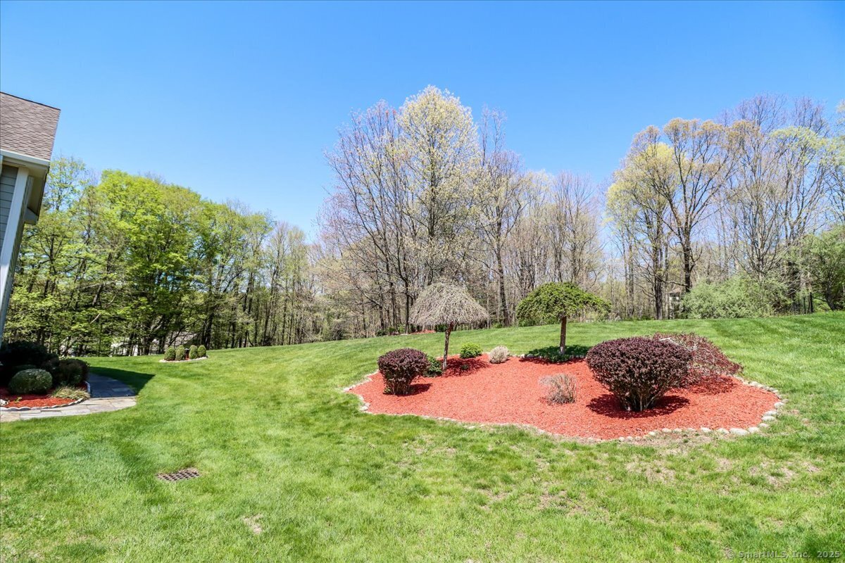 6 E Starrs Plain Road, Danbury, Connecticut image 35
