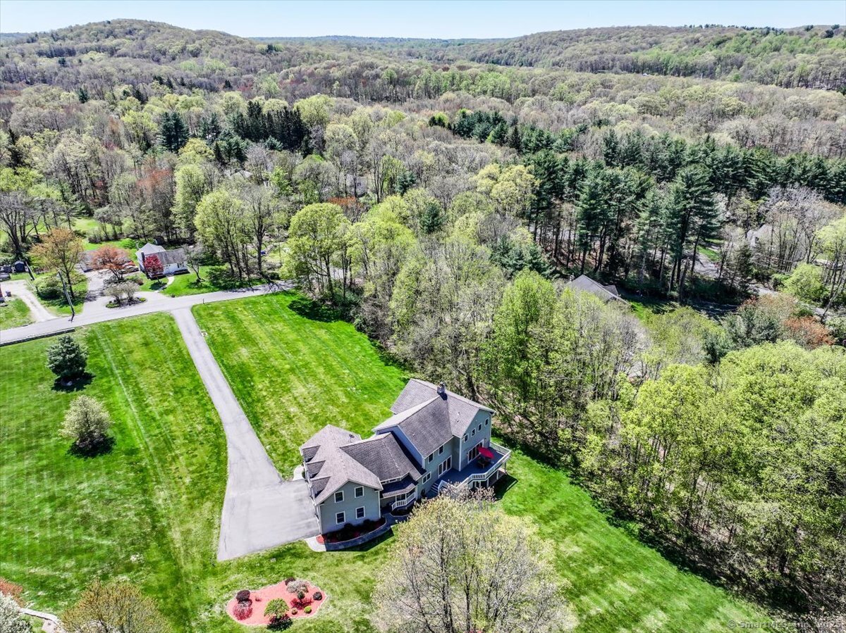 6 E Starrs Plain Road, Danbury, Connecticut image 2