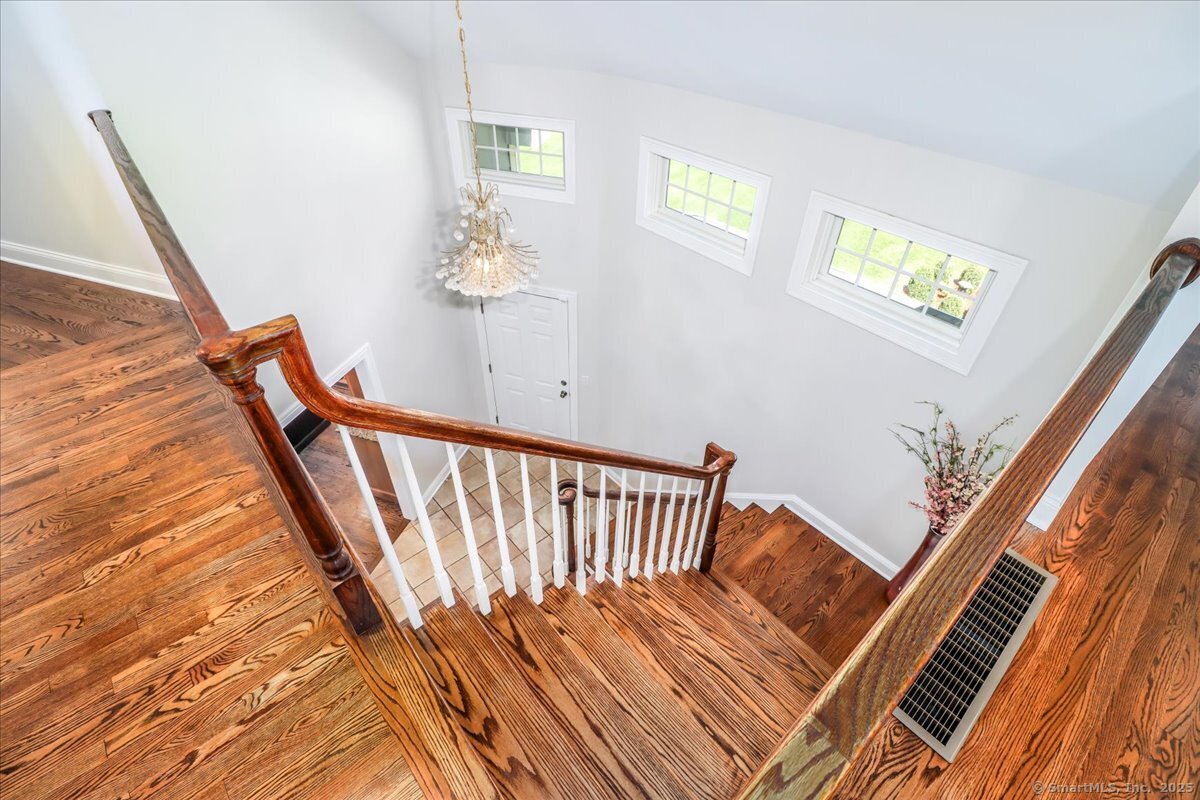 6 E Starrs Plain Road, Danbury, Connecticut image 21