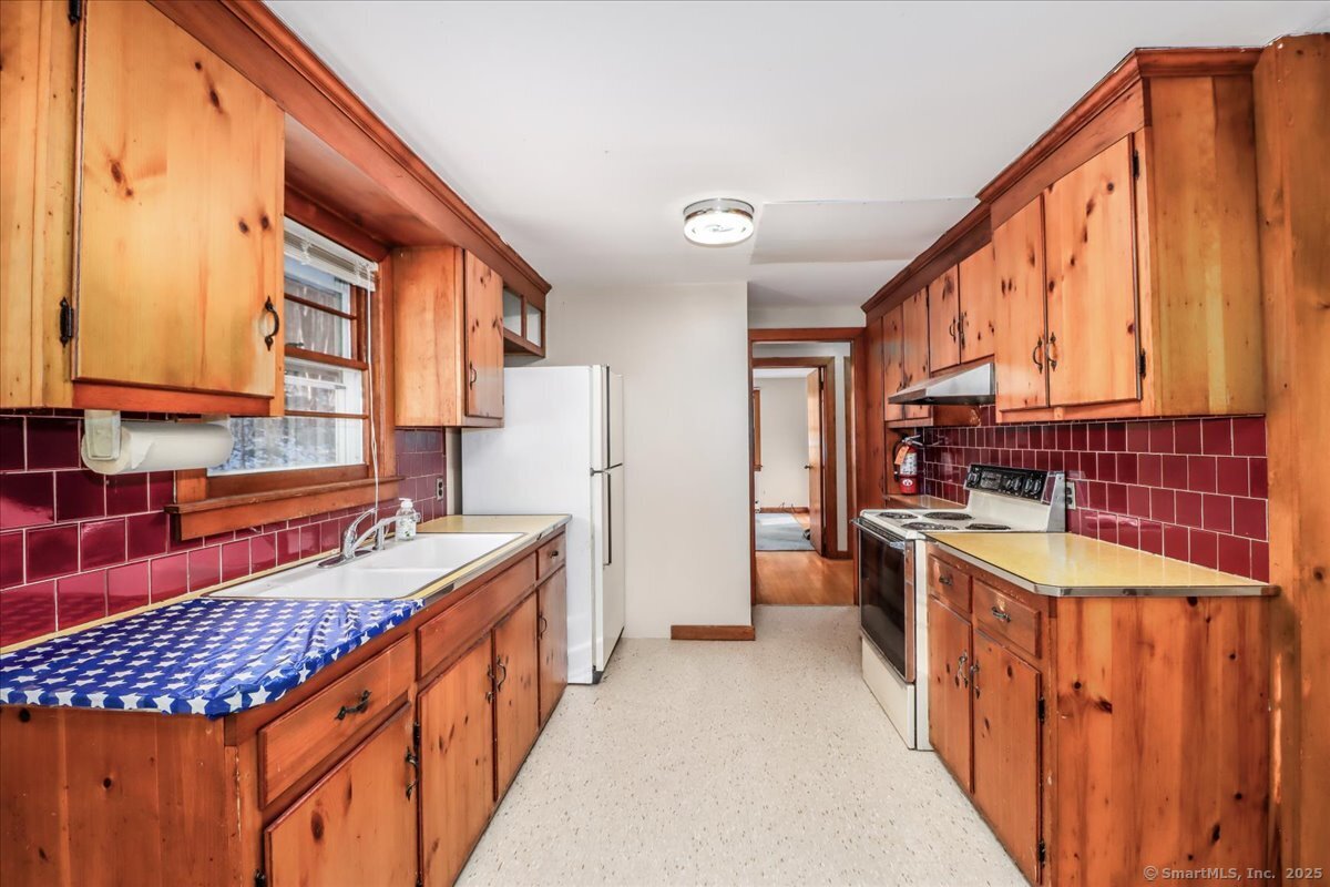 377 Kent Road, New Milford, Connecticut image 11