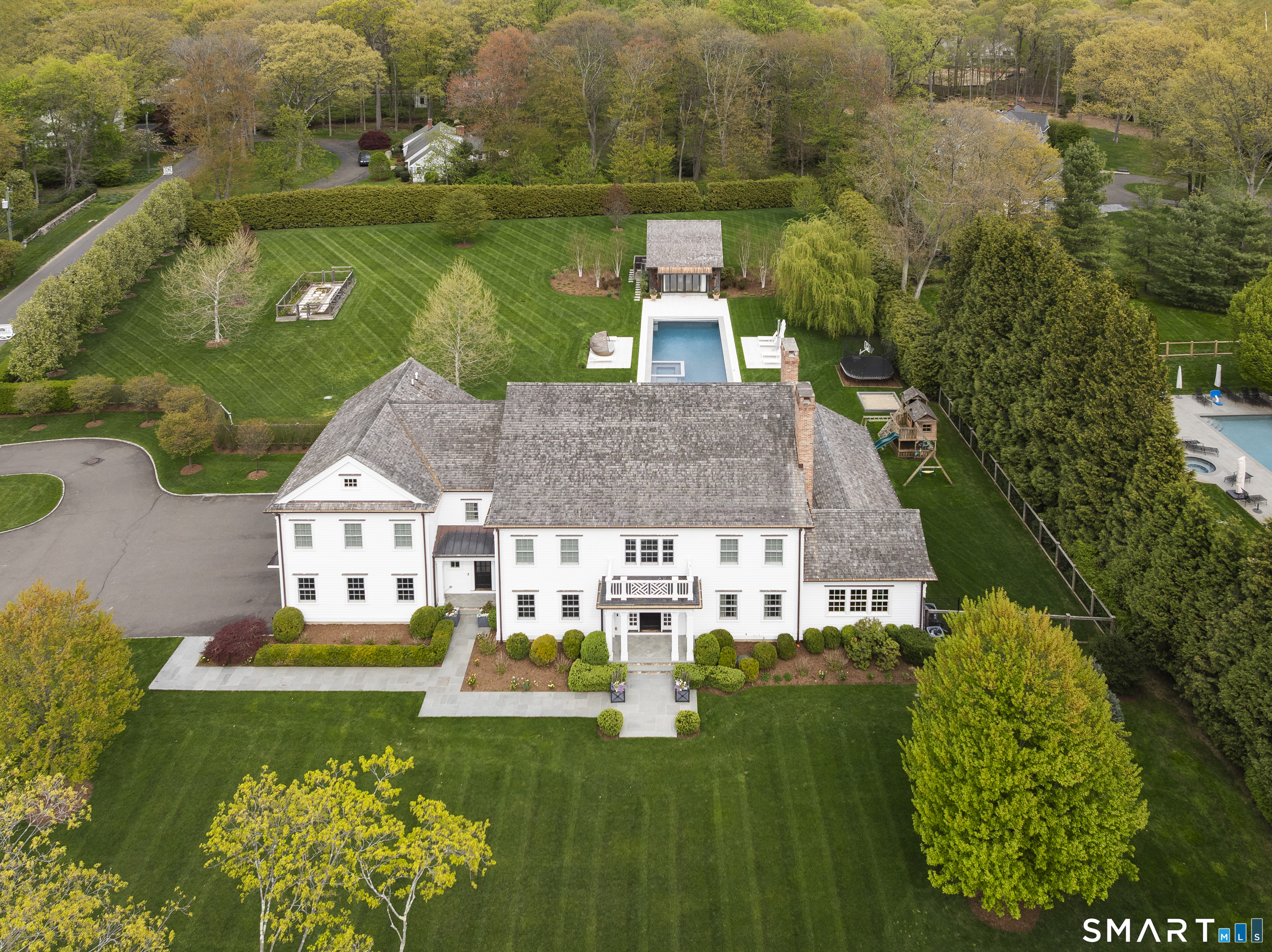304 Brookside Road