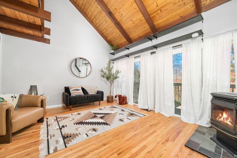 15G Country Squire Drive 15G Cromwell CT 06416