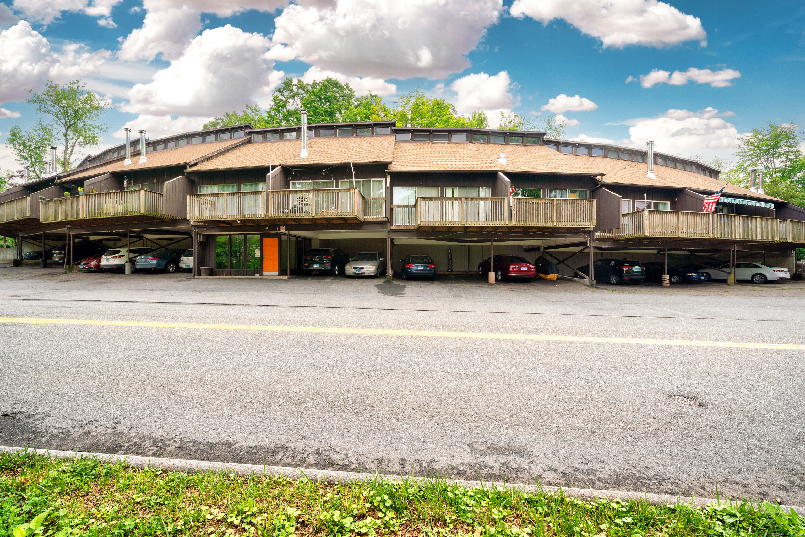 15G Country Squire Drive 15G