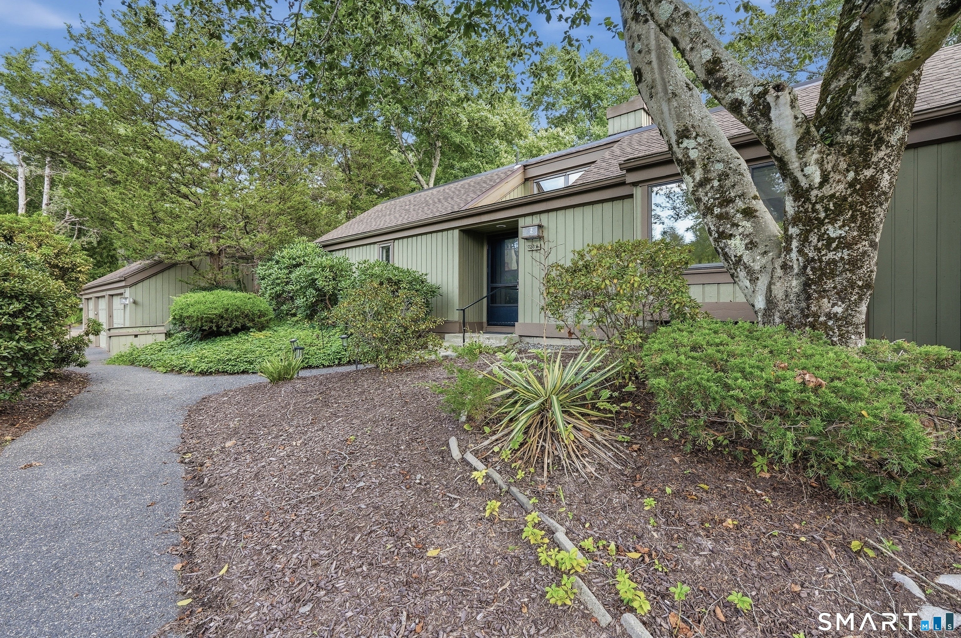 738 Heritage Village A
