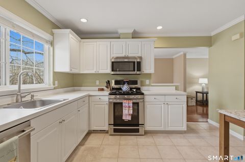 Tiny photo for 40 Oenoke Place #APT 13, Stamford, CT 06907 (MLS # 24155766)