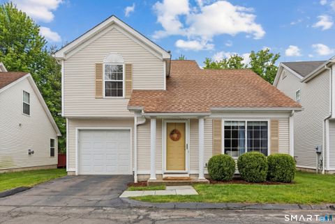 Photo of 40 Oenoke Place #APT 13, Stamford, CT 06907 (MLS # 24155766)