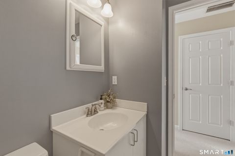 Tiny photo for 40 Oenoke Place #APT 13, Stamford, CT 06907 (MLS # 24155766)