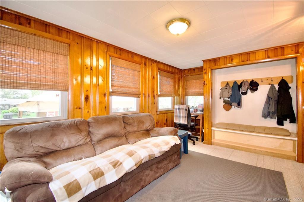 Photo 6 of 28 of 11 Wilstar Circle house
