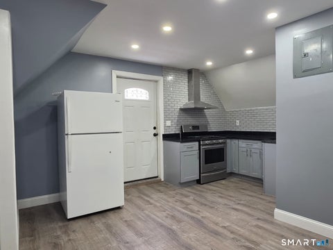 Tiny photo for 979-981 Hancock Avenue #3, Bridgeport, CT 06605 (MLS # 24208870)