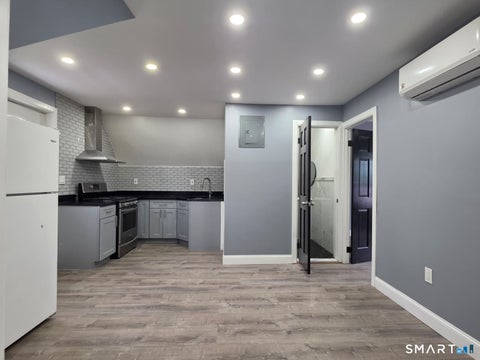 Tiny photo for 979-981 Hancock Avenue #3, Bridgeport, CT 06605 (MLS # 24208870)
