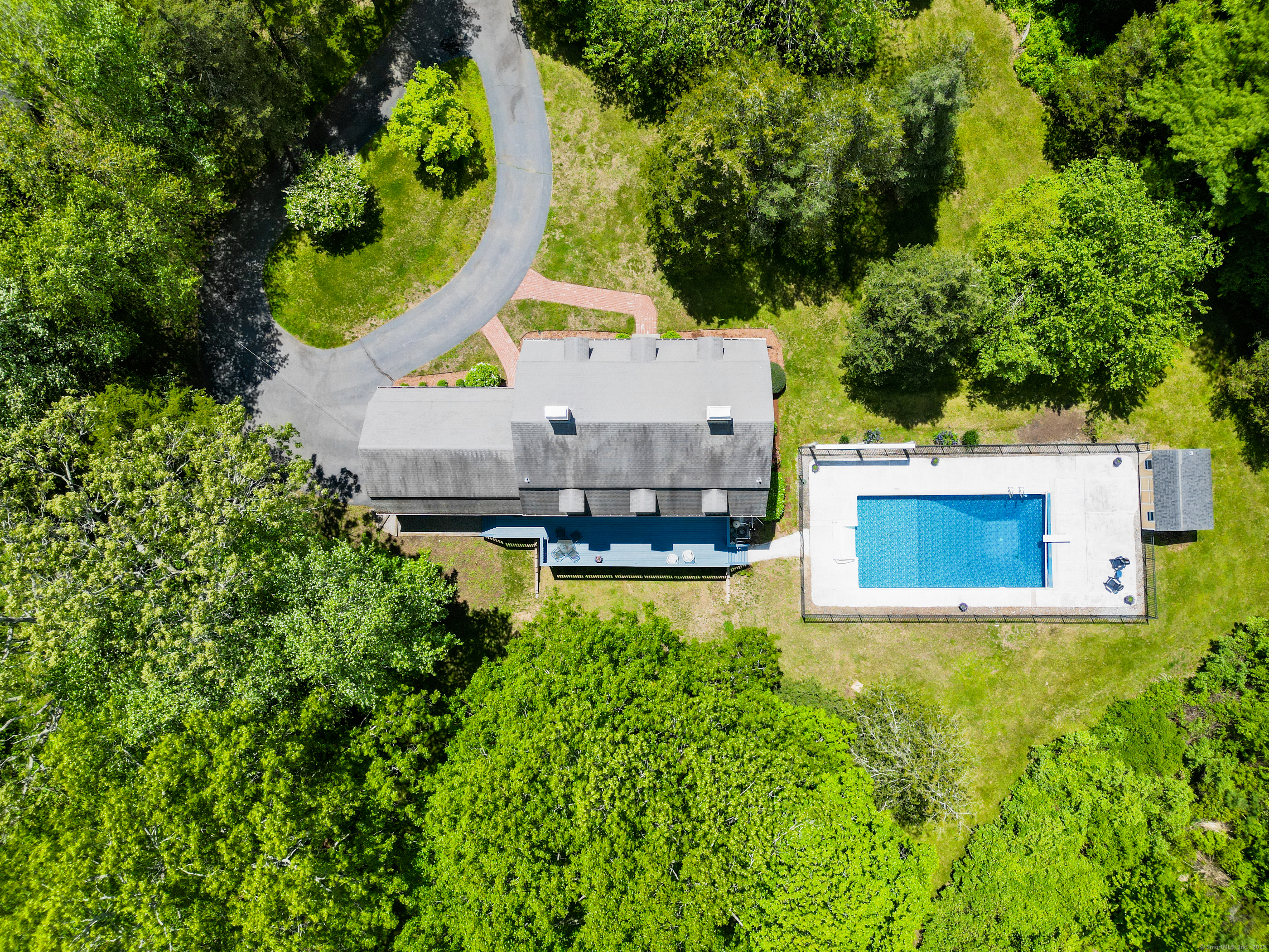 134 School House Road