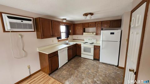 Tiny photo for 70 Andrews Street #3, Meriden, CT 06451 (MLS # 24150750)