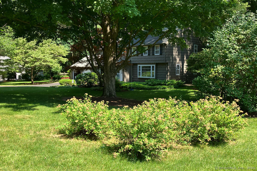 7 Glenn Hollow Lane, Simsbury, Connecticut image 3