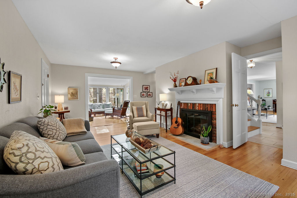 7 Glenn Hollow Lane, Simsbury, Connecticut image 5