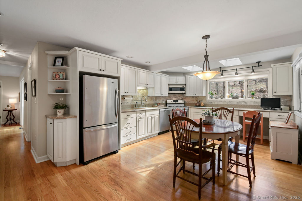 7 Glenn Hollow Lane, Simsbury, Connecticut image 9