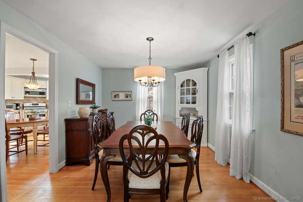 7 Glenn Hollow Lane, Simsbury, Connecticut image 13