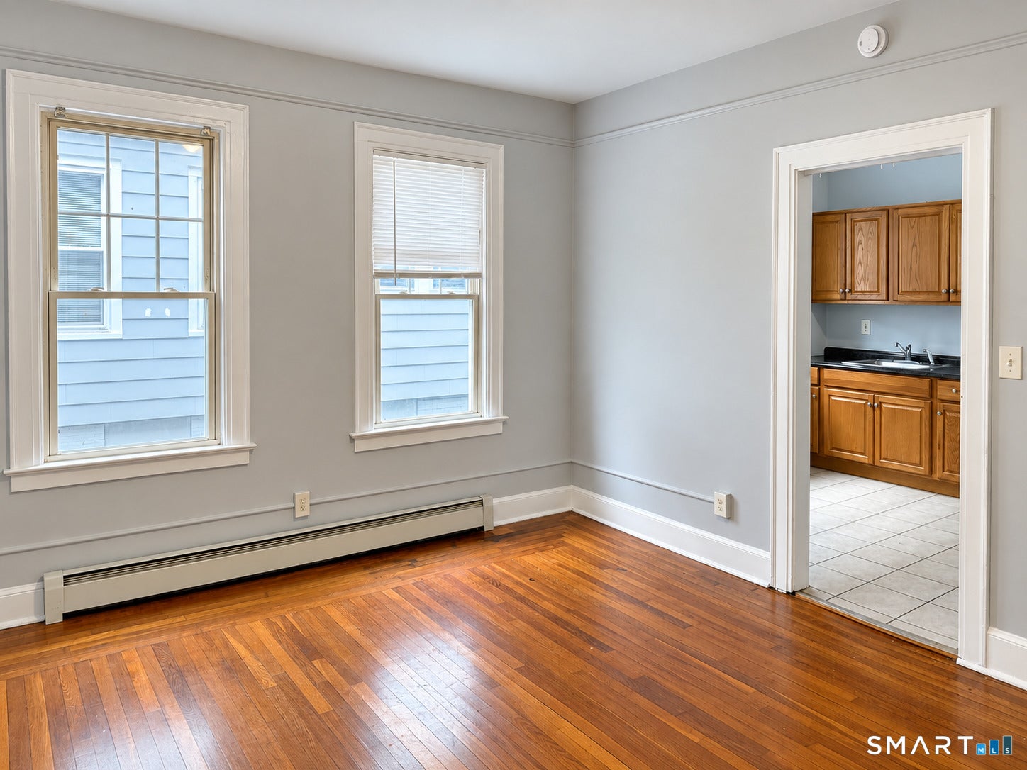 98 Anthony Street 1L