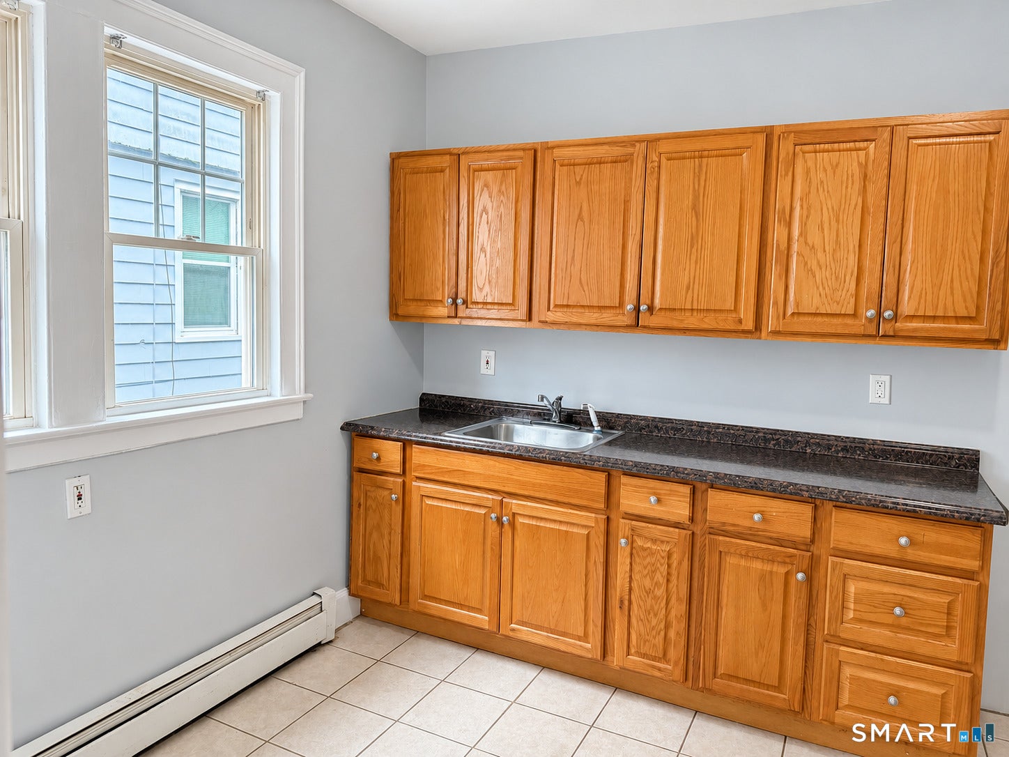 98 Anthony Street 1L
