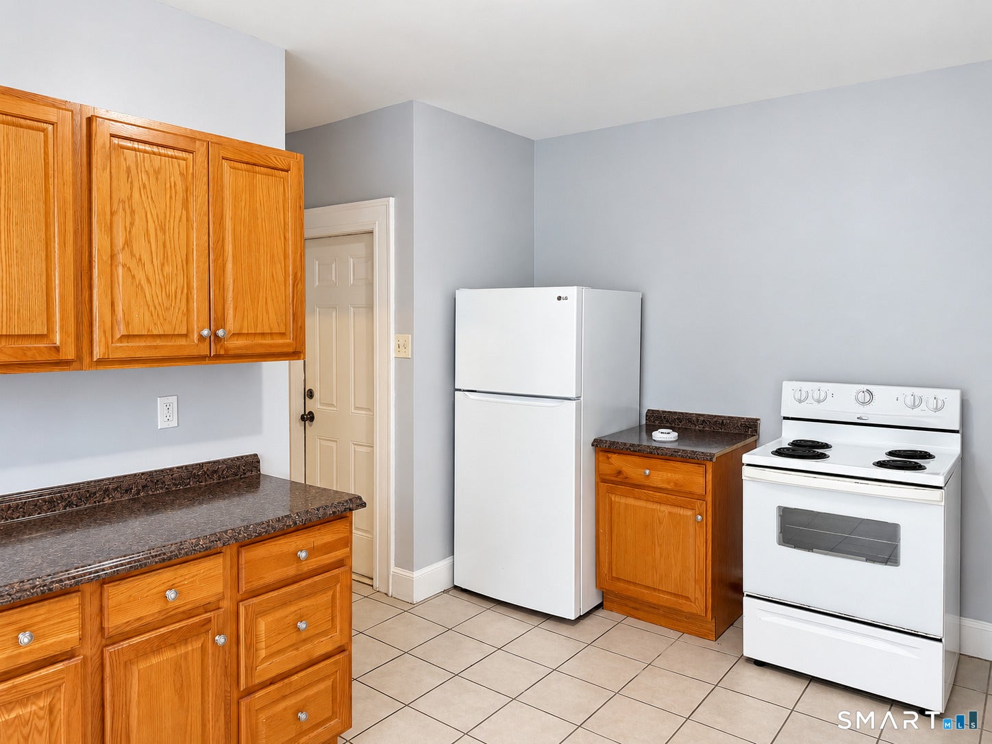 98 Anthony Street 1L