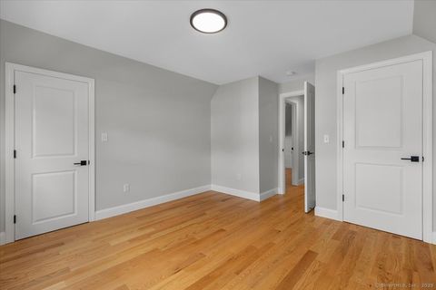 Tiny photo for 36 Maple Street #3, New Haven, CT 06511 (MLS # 24157086)