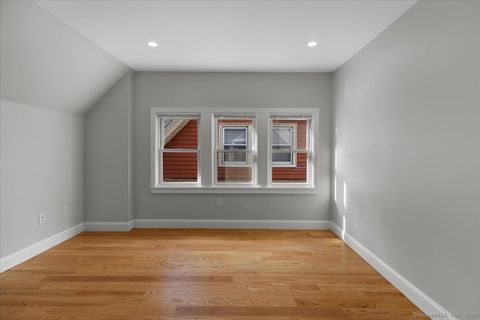 Tiny photo for 36 Maple Street #3, New Haven, CT 06511 (MLS # 24157086)