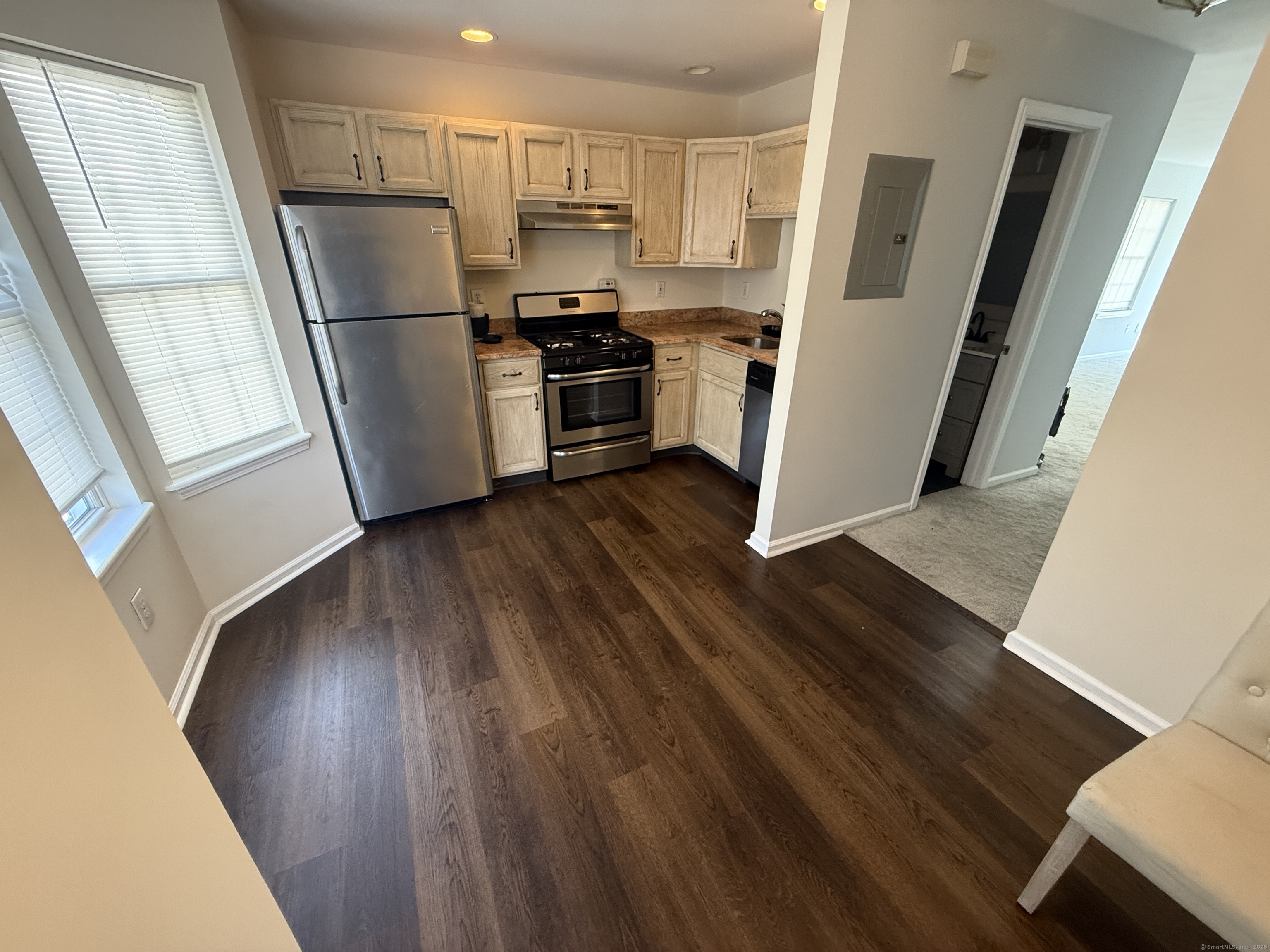 2612 North Avenue E2