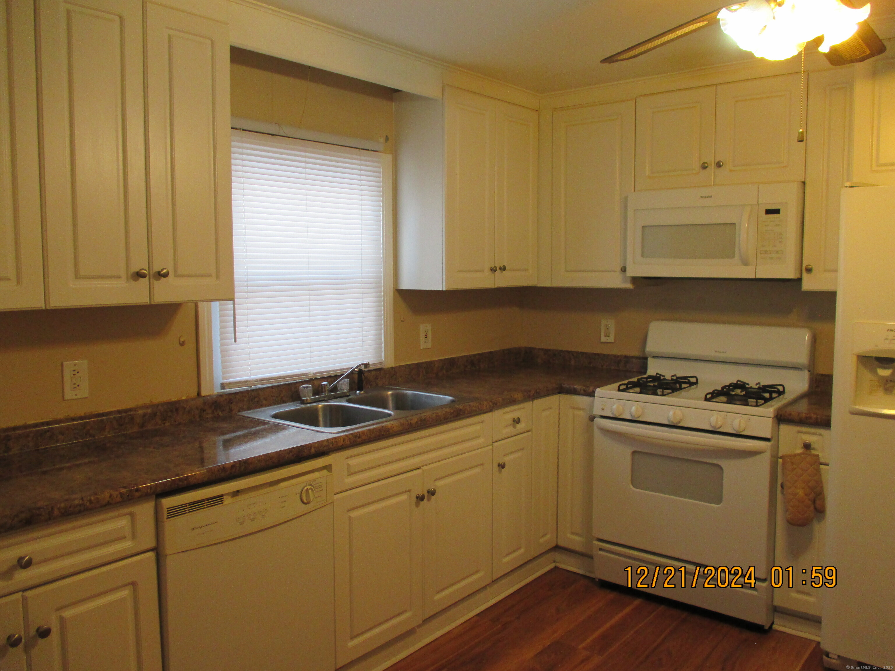 84 Deerfield Avenue, Waterbury, Connecticut image 3